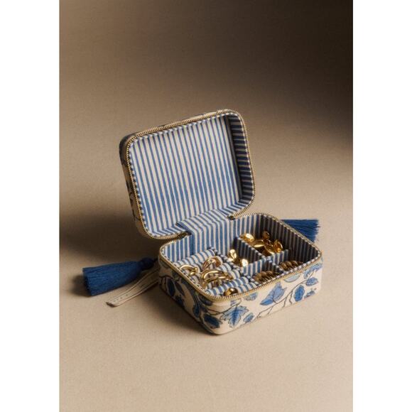 Sézane x Antoinette Poisson Large Jewelry Case - Blue Birds Print - Picture 1 of 3